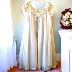 Vintage 60s Claire Sandra Lucie Ann Peignoir Gown Robe Set Ivory Blue Ribbon S